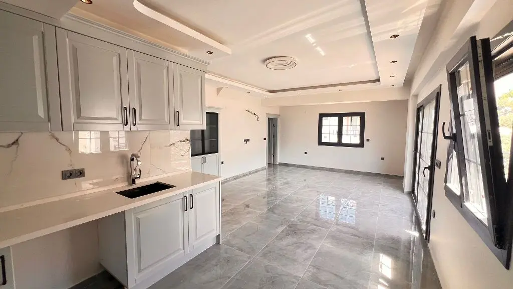 Fitted kitchen